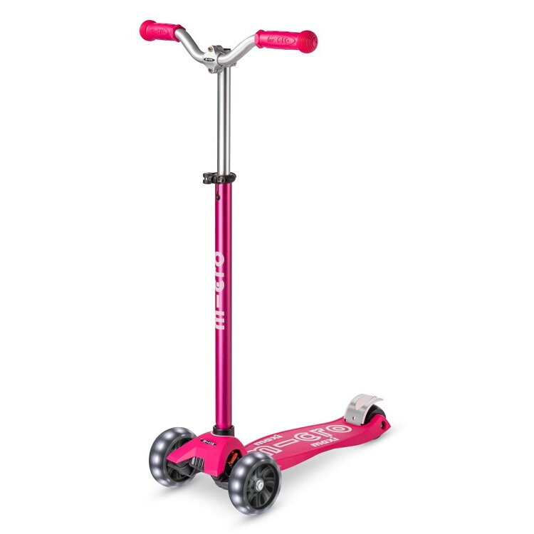 Kolobežka Micro Maxi Deluxe Pro LED Kolobežka Micro Maxi Deluxe Pro LED